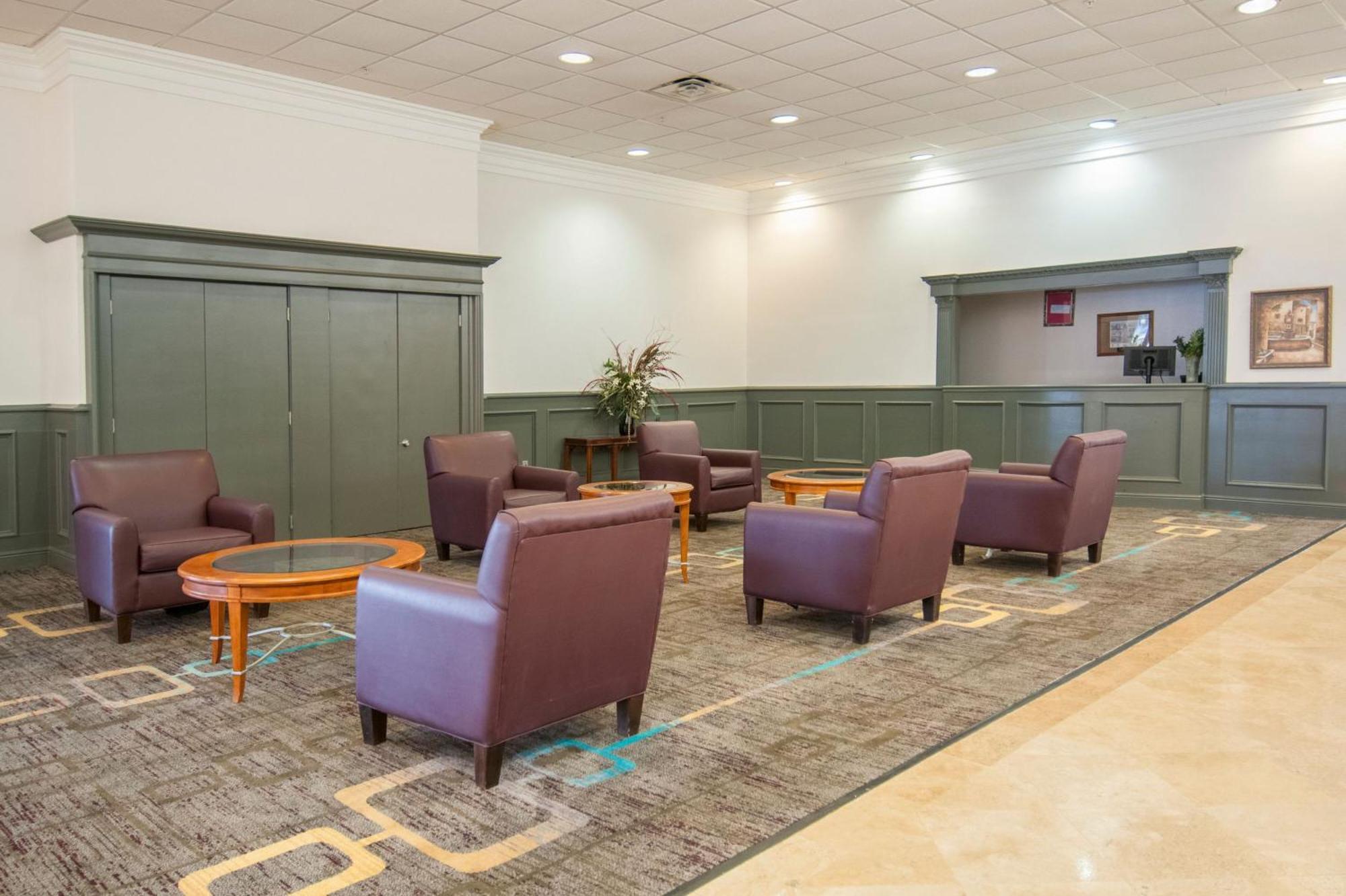 Four Points By Sheraton Alexandria Exterior photo